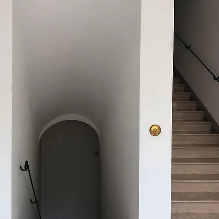 Angolo Via Parigi Apartman